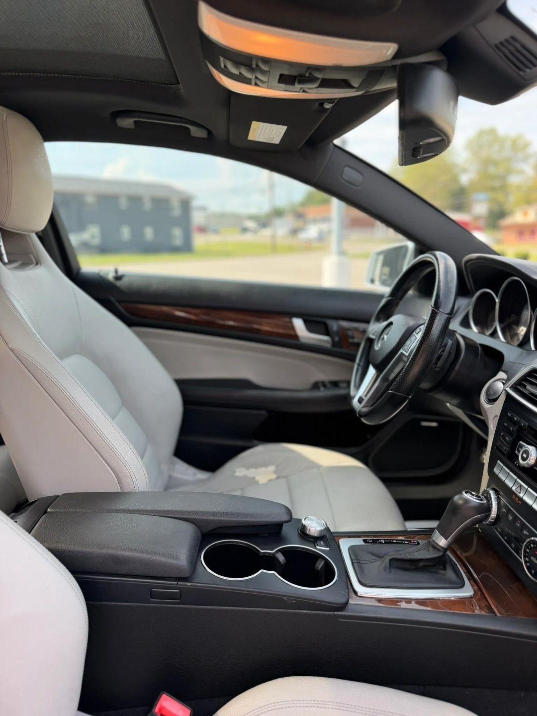 Mercedes-Benz C-Class 2dr Cpe C 250 RWD 2015