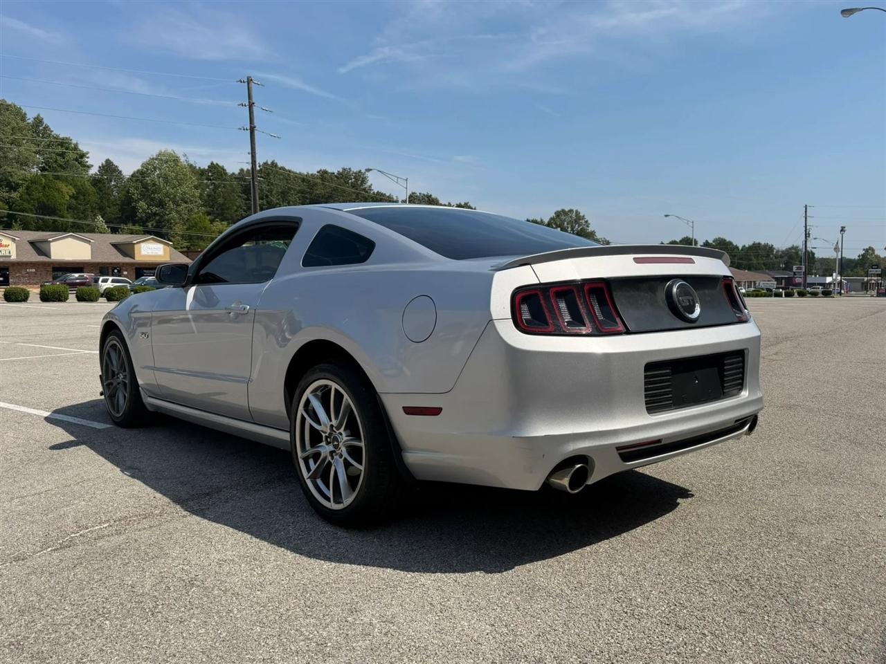 Ford Mustang 2dr Cpe GT 2013