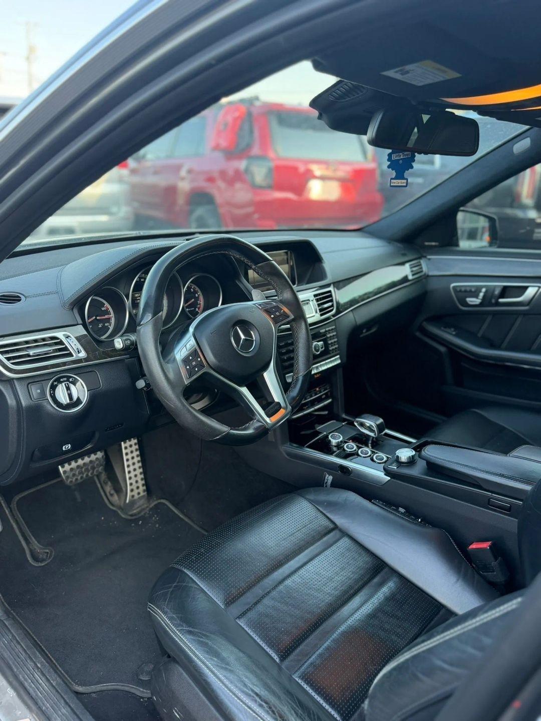 Mercedes-Benz E-Class 4dr Sdn E 63 AMG S-Model 4MATIC 2014