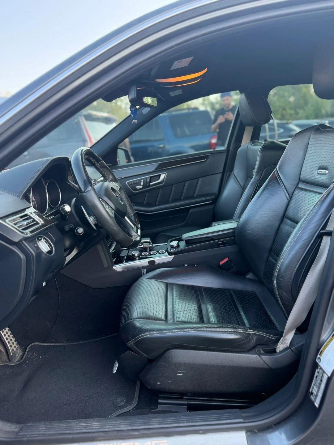 Mercedes-Benz E-Class 4dr Sdn E 63 AMG S-Model 4MATIC 2014