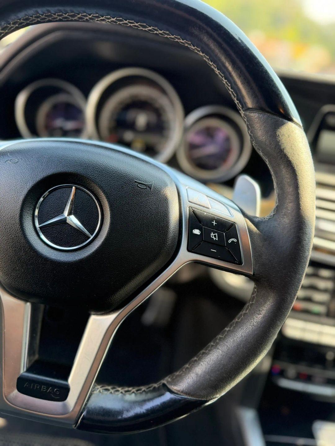 Mercedes-Benz E-Class 4dr Sdn E 63 AMG S-Model 4MATIC 2014