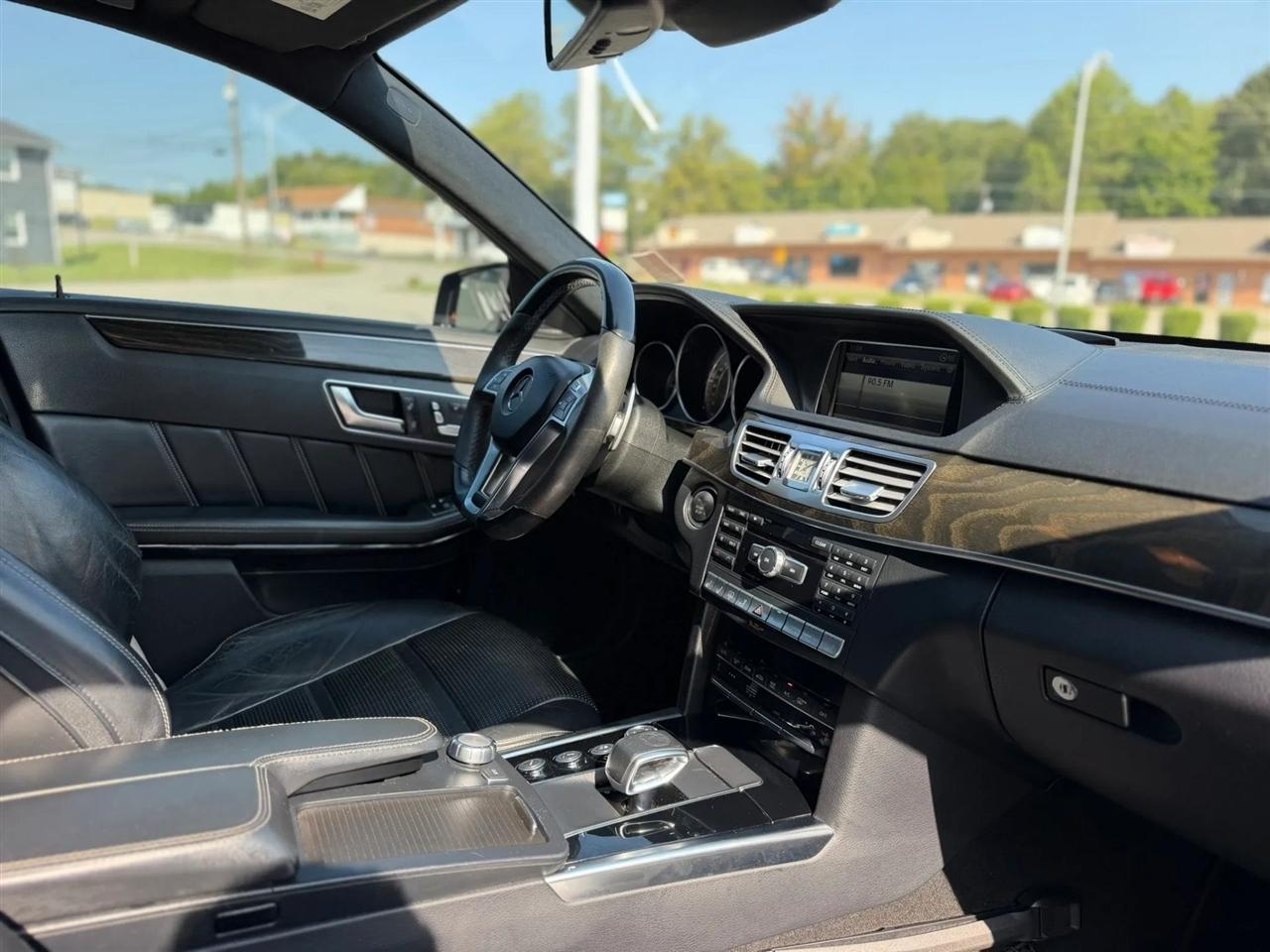 Mercedes-Benz E-Class 4dr Sdn E 63 AMG S-Model 4MATIC 2014