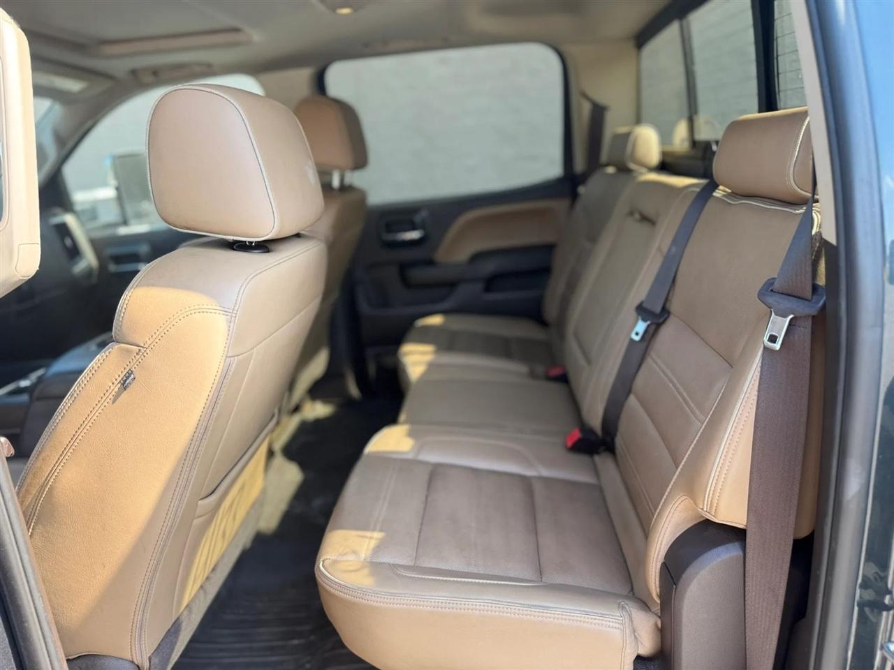 GMC Sierra 1500 4WD Crew Cab 143.5" Denali 2017