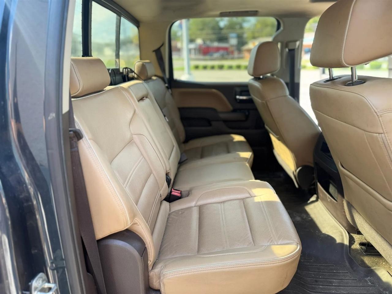 GMC Sierra 1500 4WD Crew Cab 143.5" Denali 2017