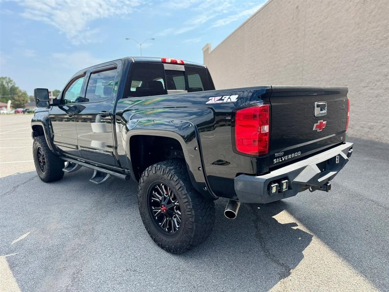 Chevrolet Silverado 1500 4WD Crew Cab 143.5" LT w/2LT 2016