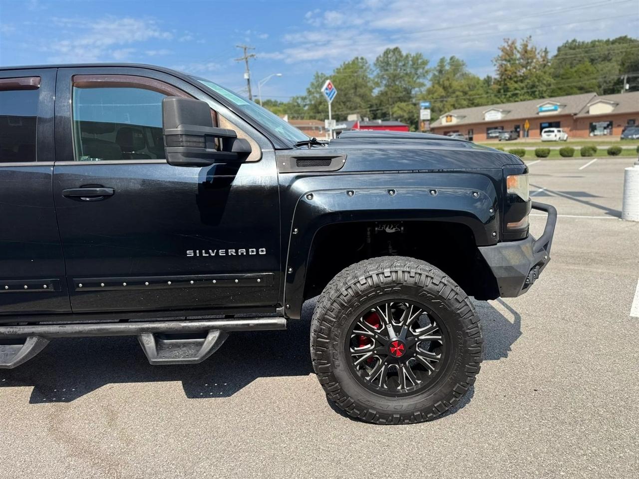 Chevrolet Silverado 1500 4WD Crew Cab 143.5" LT w/2LT 2016