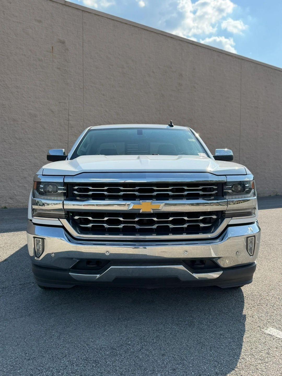 Chevrolet Silverado 1500 4WD Double Cab 143.5" LTZ w/1LZ 2017