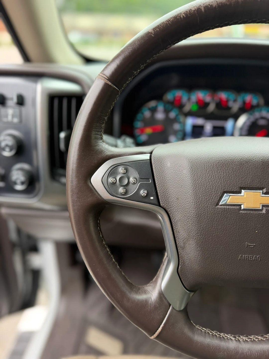 Chevrolet Silverado 1500 4WD Double Cab 143.5" LTZ w/1LZ 2017