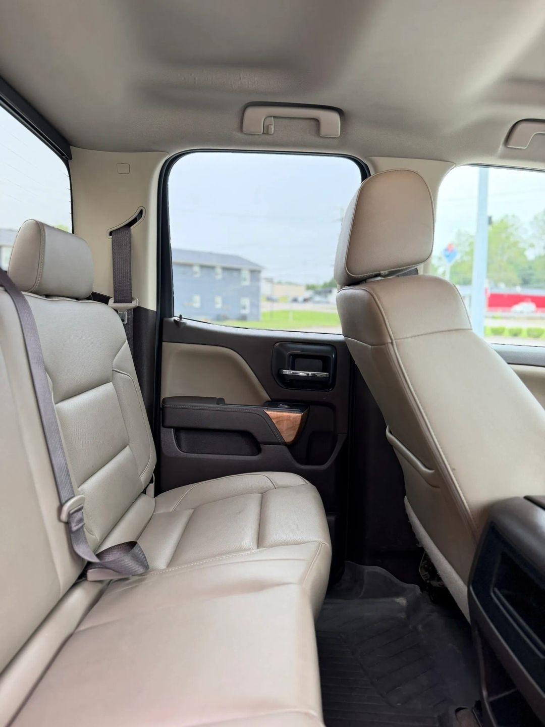 Chevrolet Silverado 1500 4WD Double Cab 143.5" LTZ w/1LZ 2017