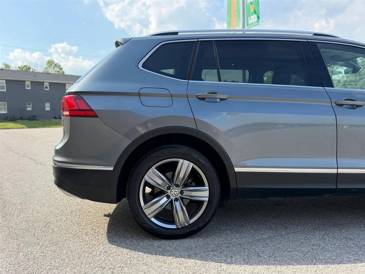 Volkswagen Tiguan 2.0T SEL Premium FWD 2018