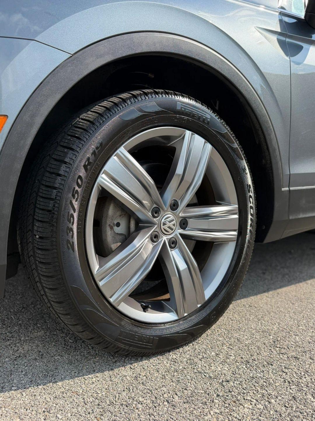 Volkswagen Tiguan 2.0T SEL Premium FWD 2018