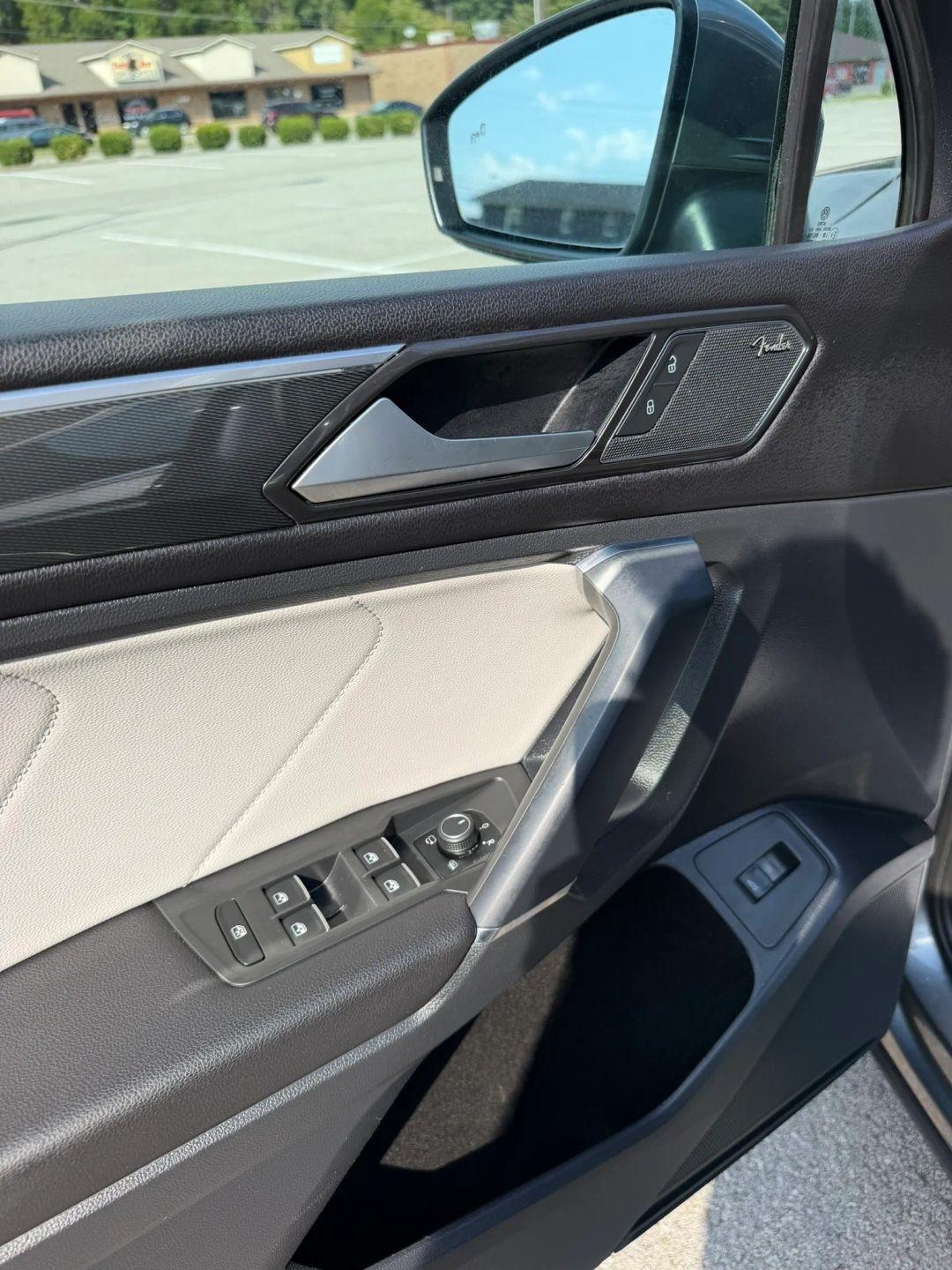 Volkswagen Tiguan 2.0T SEL Premium FWD 2018