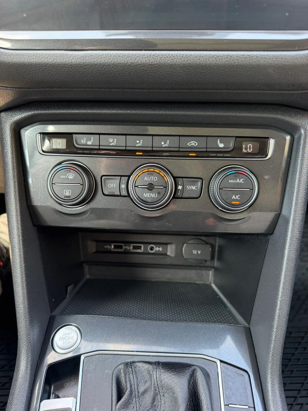 Volkswagen Tiguan 2.0T SEL Premium FWD 2018