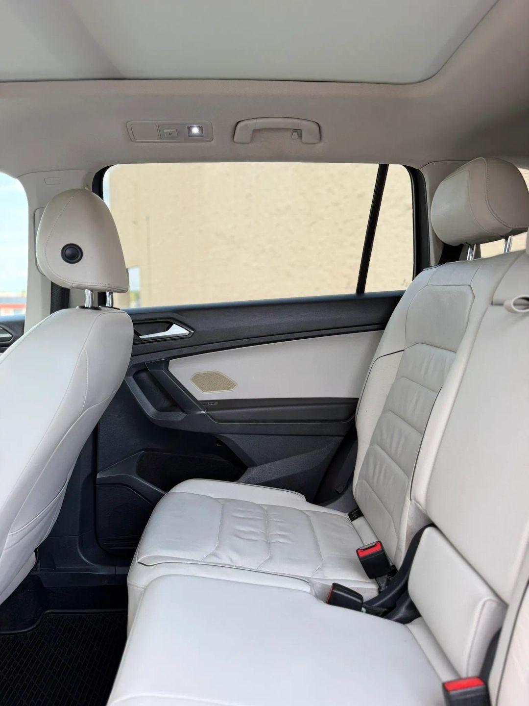 Volkswagen Tiguan 2.0T SEL Premium FWD 2018