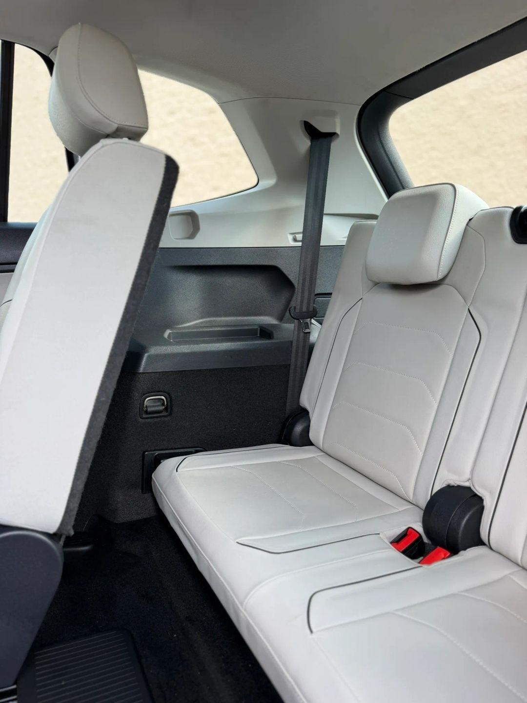 Volkswagen Tiguan 2.0T SEL Premium FWD 2018