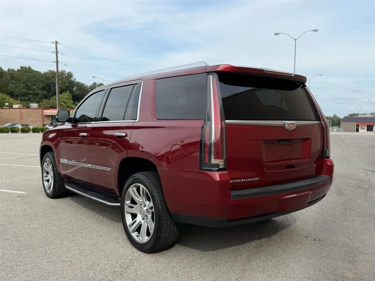 Cadillac Escalade 4WD 4dr Luxury 2017