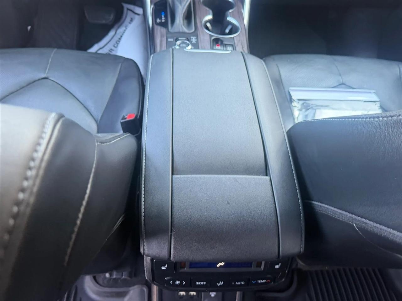Toyota Highlander Platinum AWD (Natl) 2021