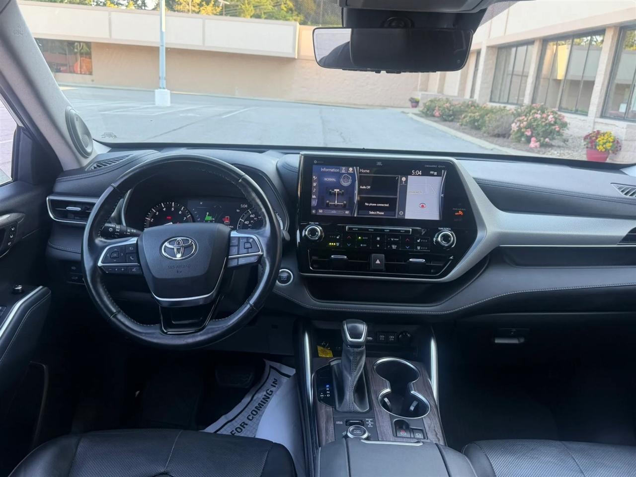 Toyota Highlander Platinum AWD (Natl) 2021