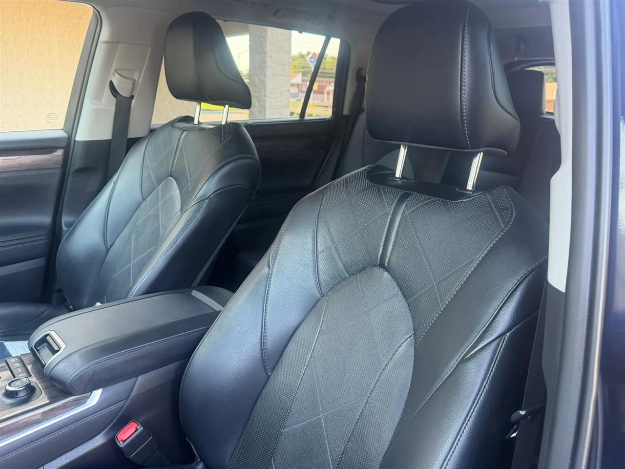 Toyota Highlander Platinum AWD (Natl) 2021