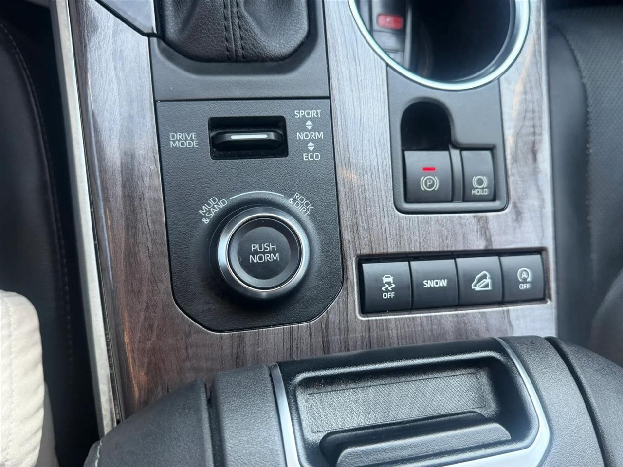 Toyota Highlander Platinum AWD (Natl) 2021