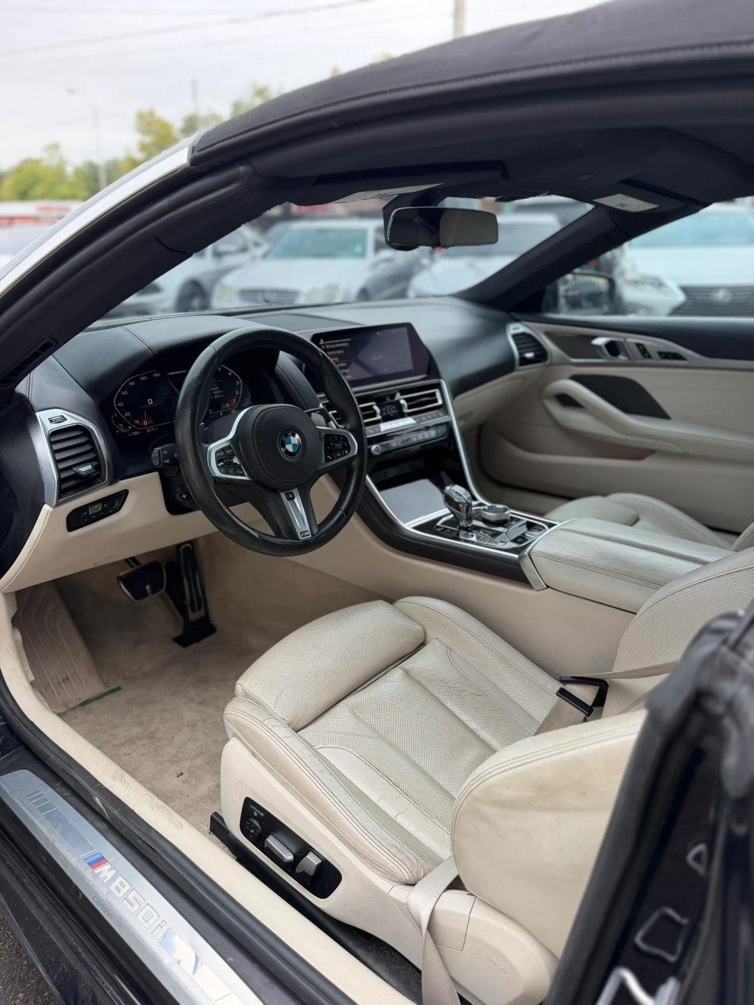 BMW 8 Series M850i xDrive Convertible 2019