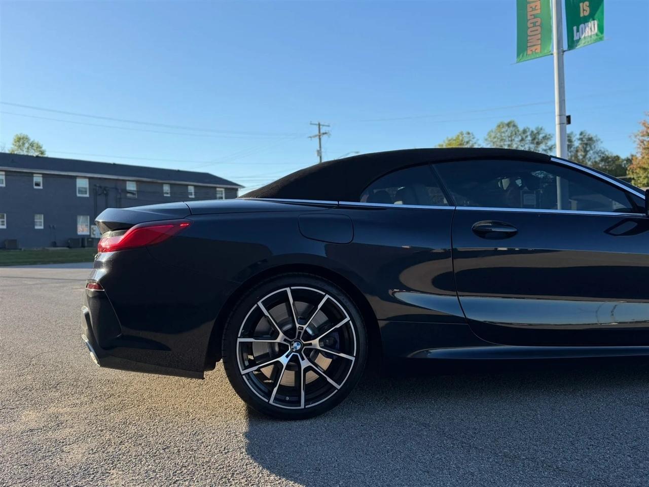 BMW 8 Series M850i xDrive Convertible 2019