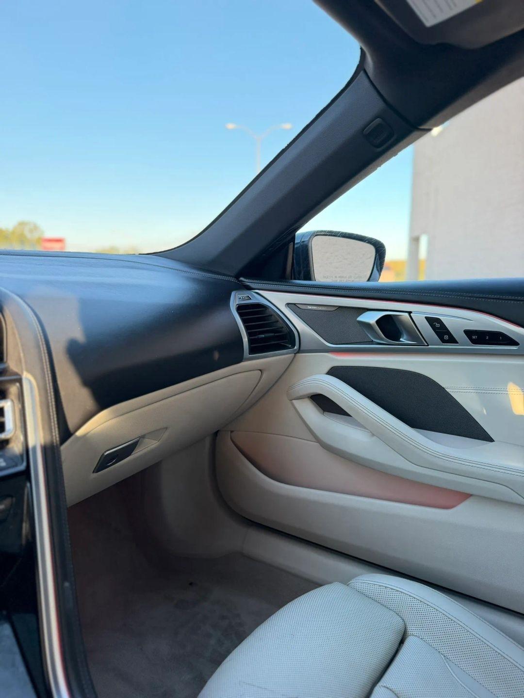 BMW 8 Series M850i xDrive Convertible 2019