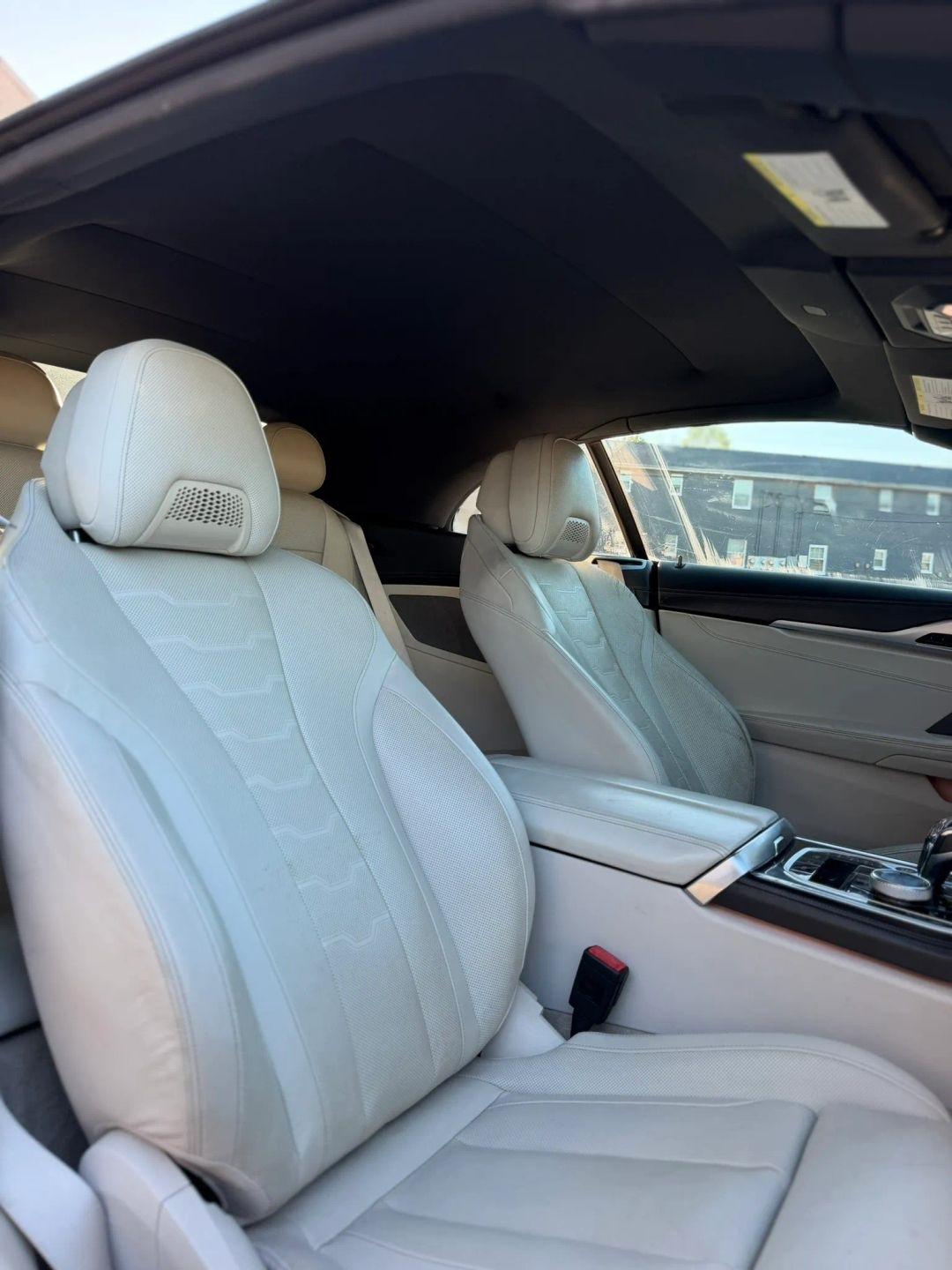 BMW 8 Series M850i xDrive Convertible 2019