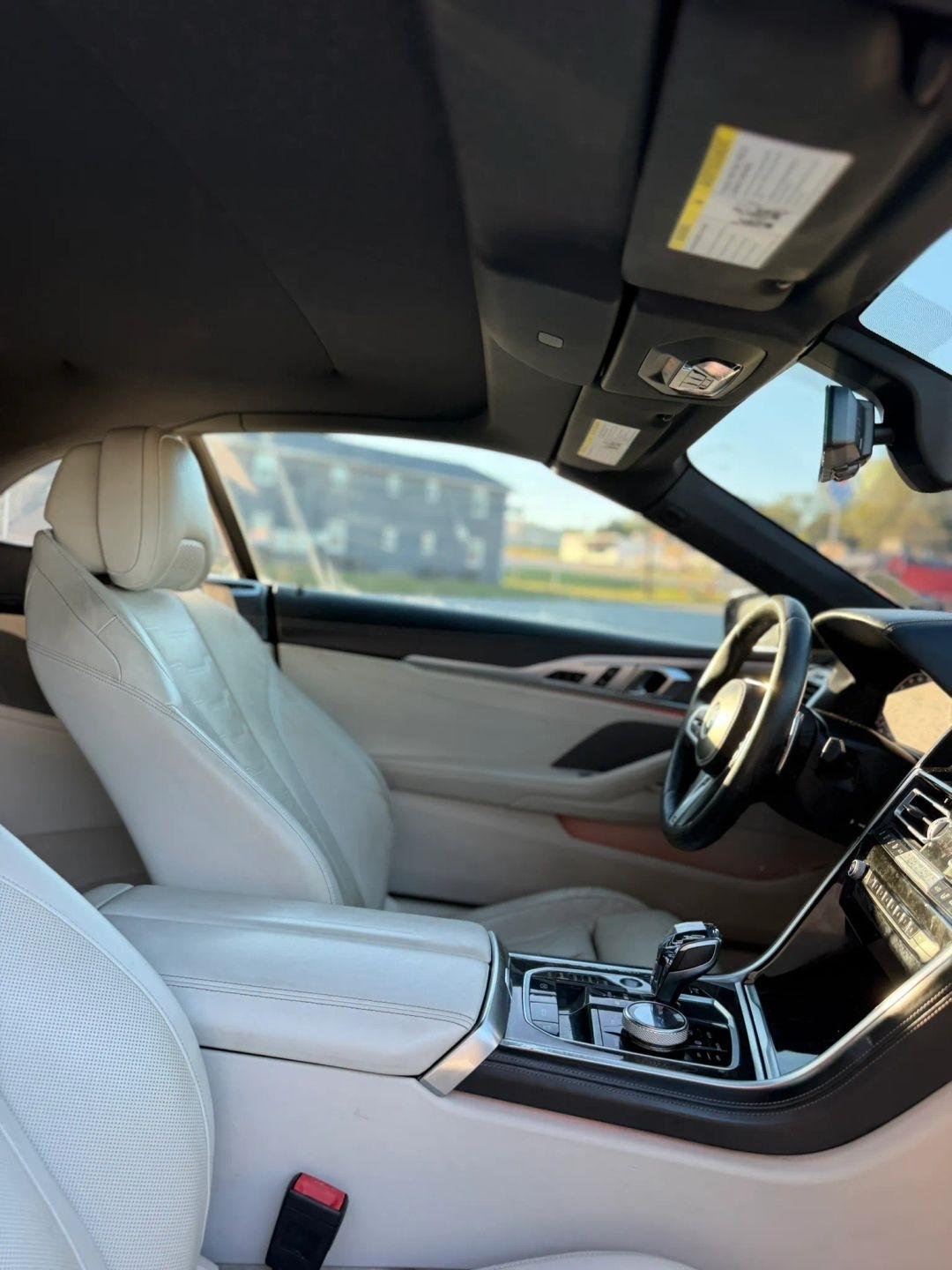 BMW 8 Series M850i xDrive Convertible 2019