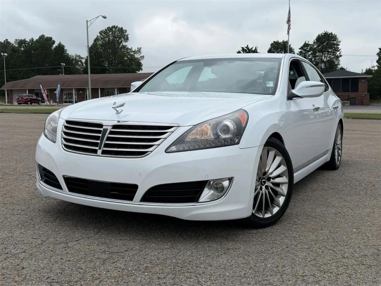 Hyundai Equus 4dr Sdn Signature 2014