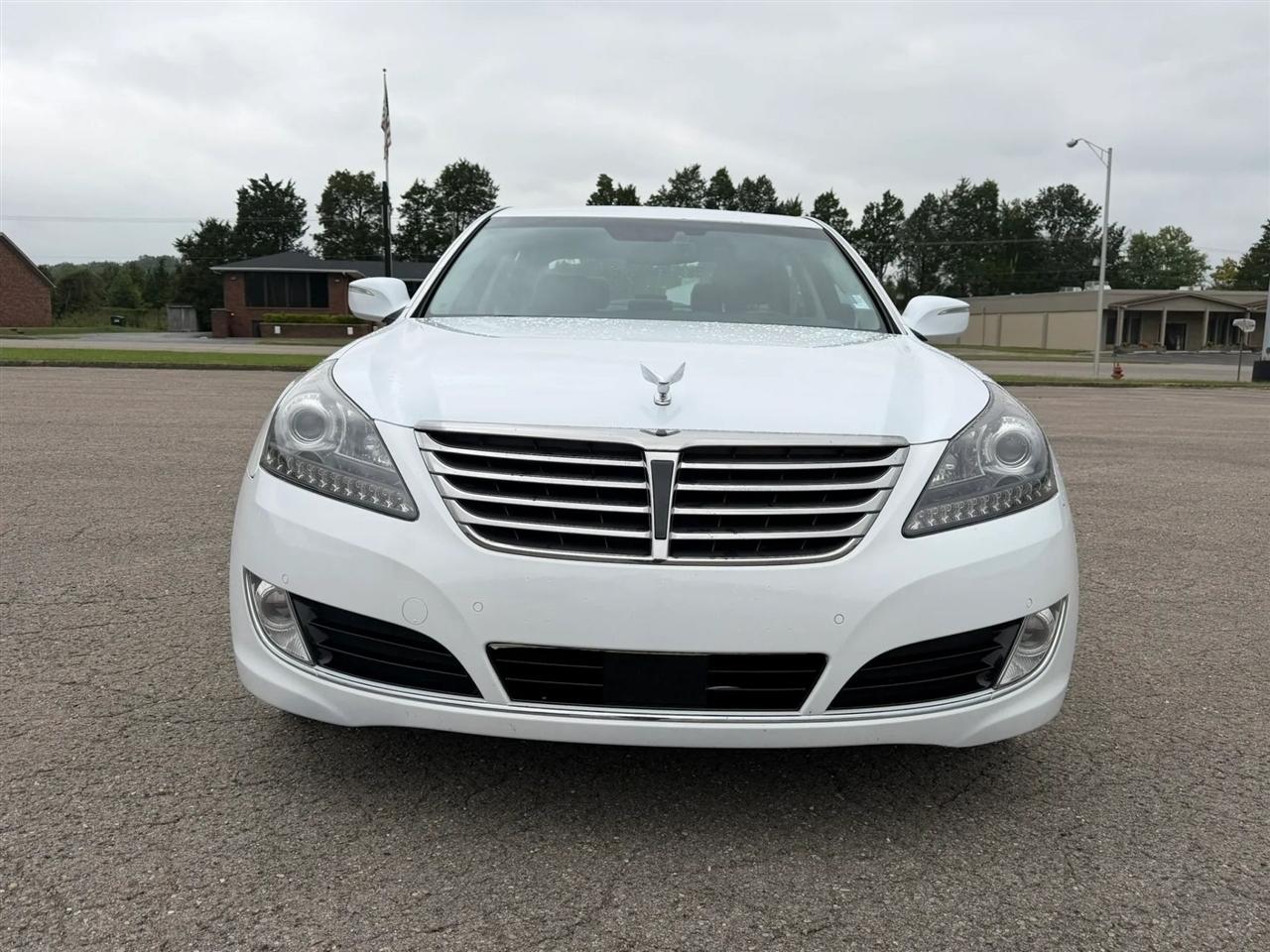 Hyundai Equus 4dr Sdn Signature 2014