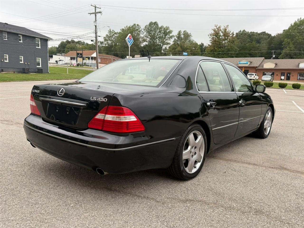 Lexus LS 430 4dr Sdn 2006