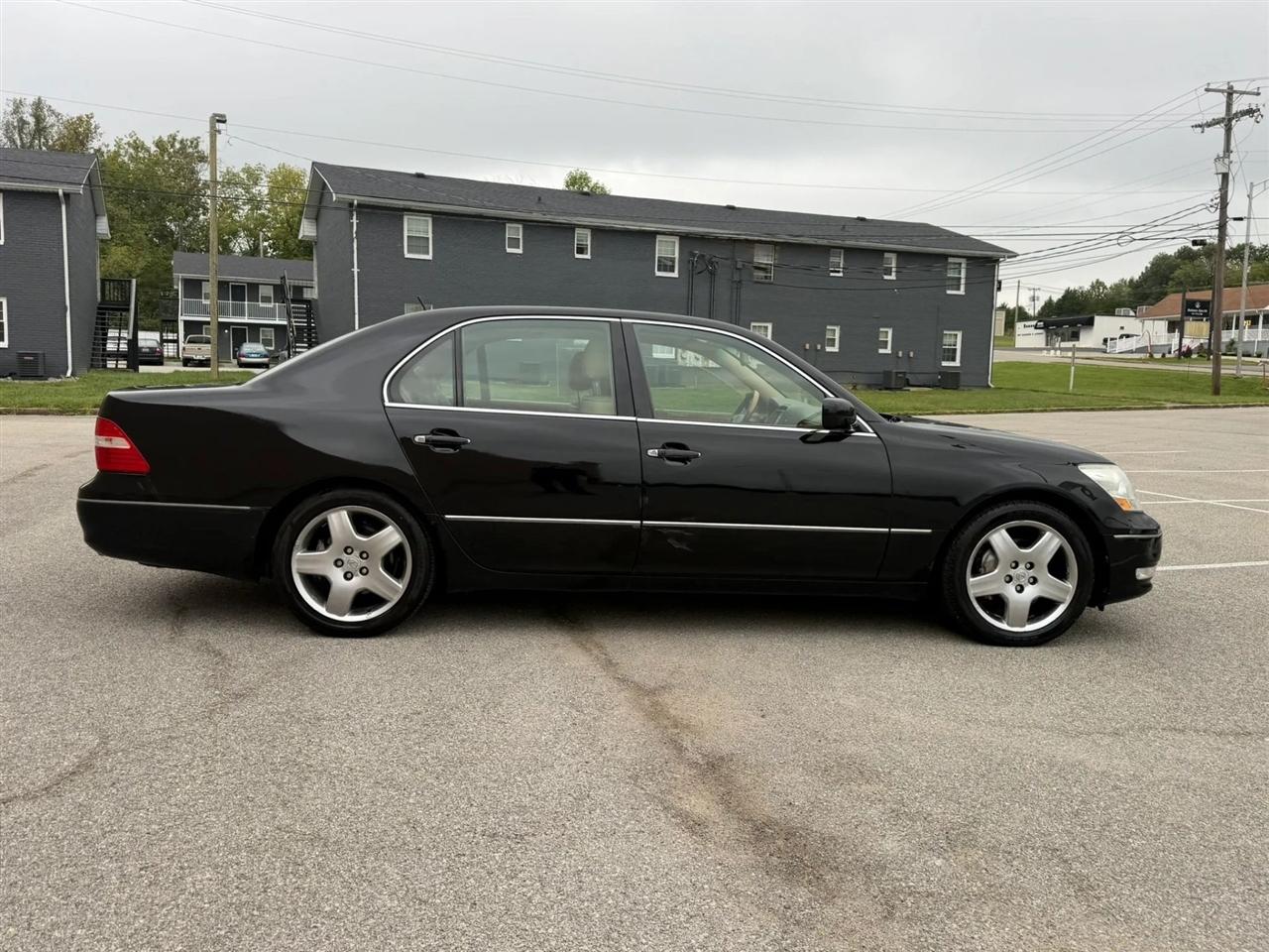 Lexus LS 430 4dr Sdn 2006