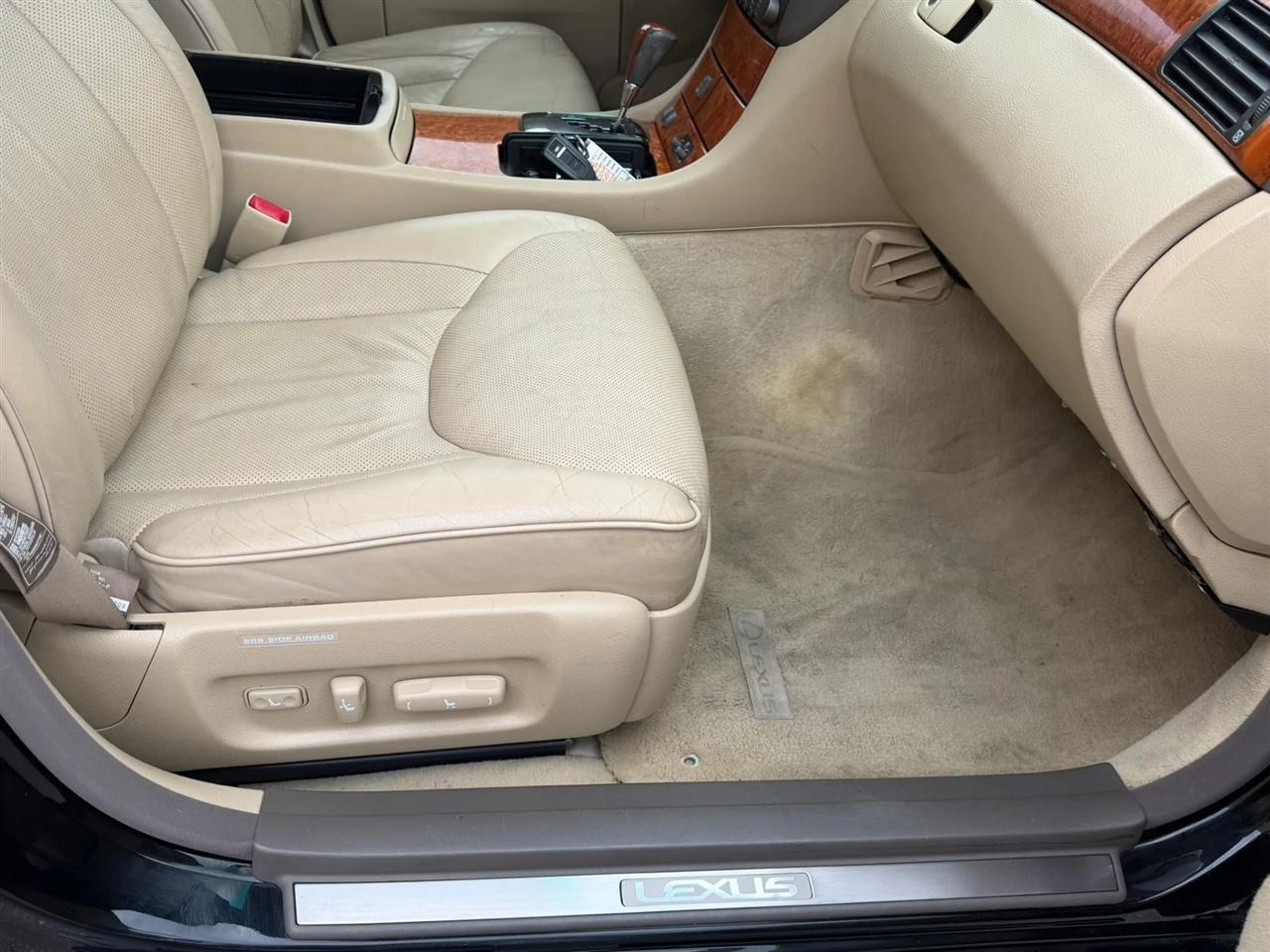 Lexus LS 430 4dr Sdn 2006