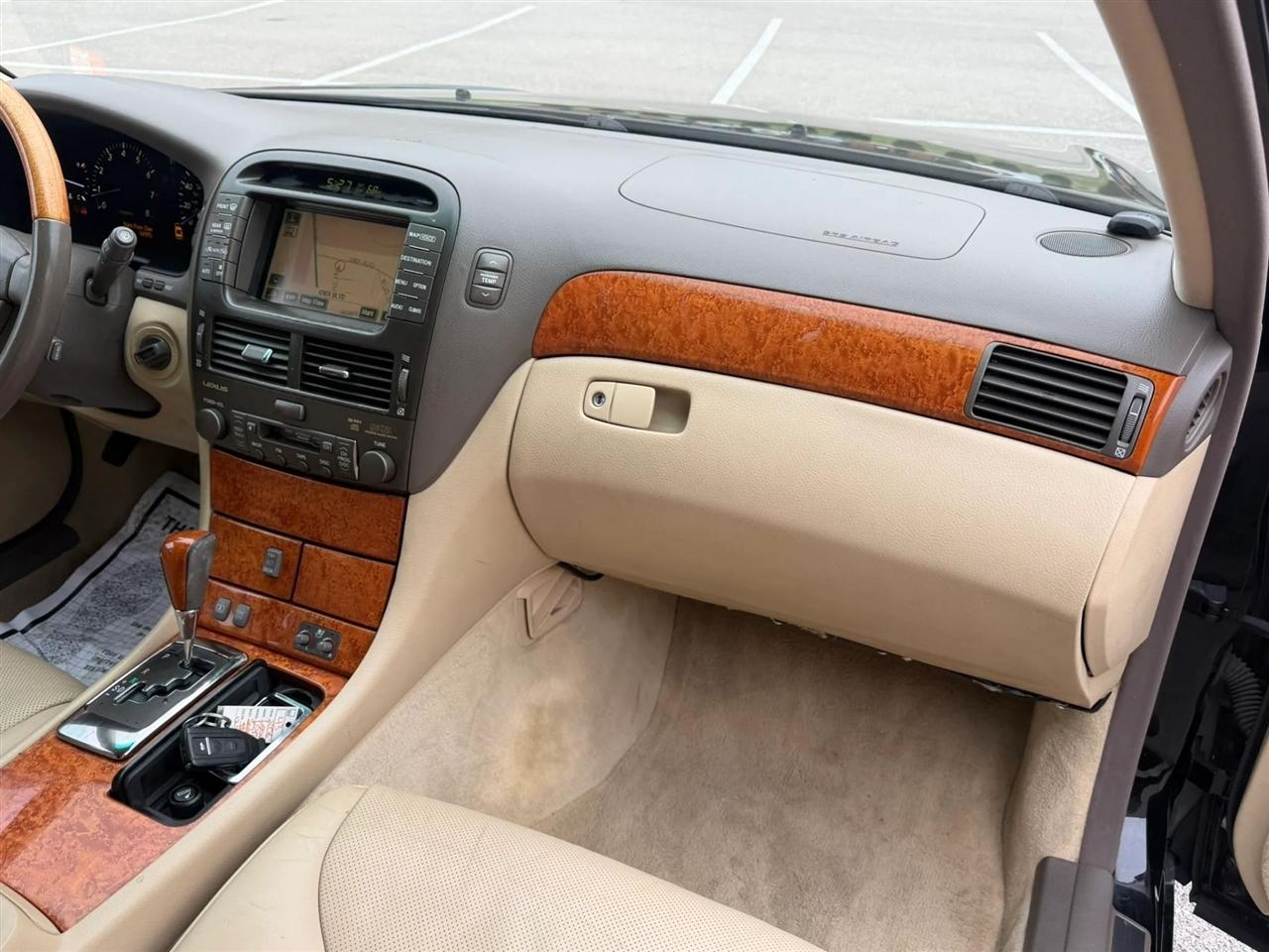 Lexus LS 430 4dr Sdn 2006