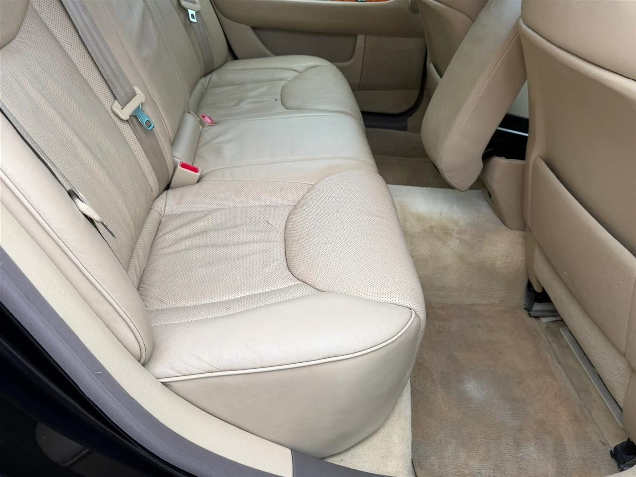 Lexus LS 430 4dr Sdn 2006