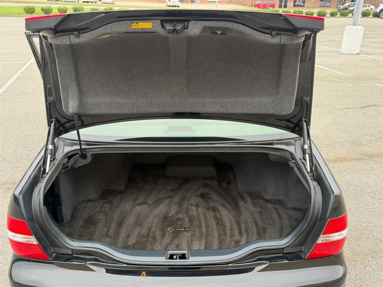 Lexus LS 430 4dr Sdn 2006