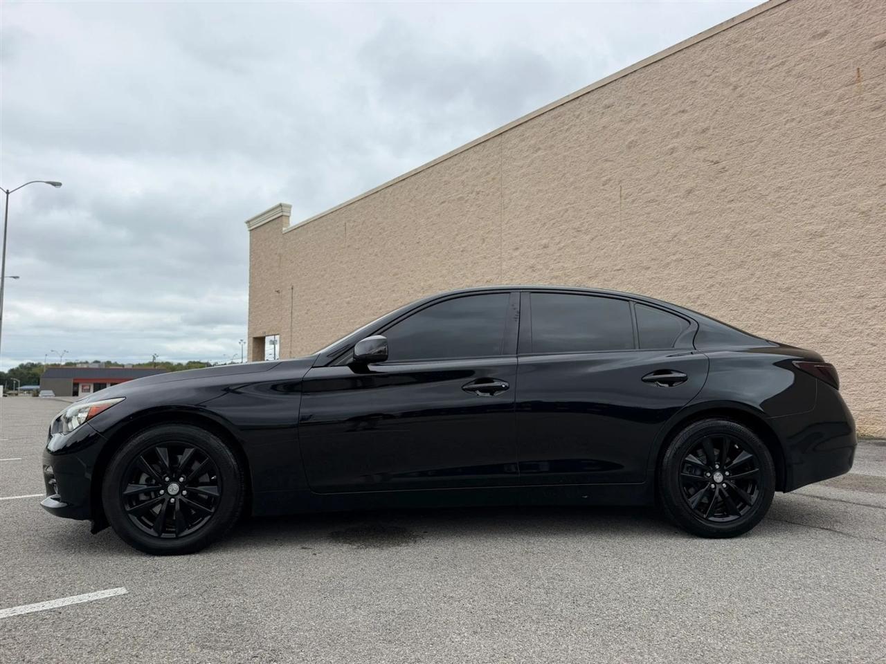 Infiniti Q50 4dr Sdn 2.0t Premium AWD 2016