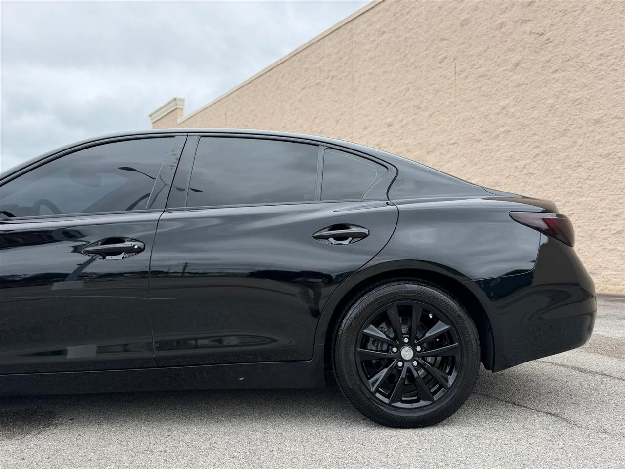 Infiniti Q50 4dr Sdn 2.0t Premium AWD 2016