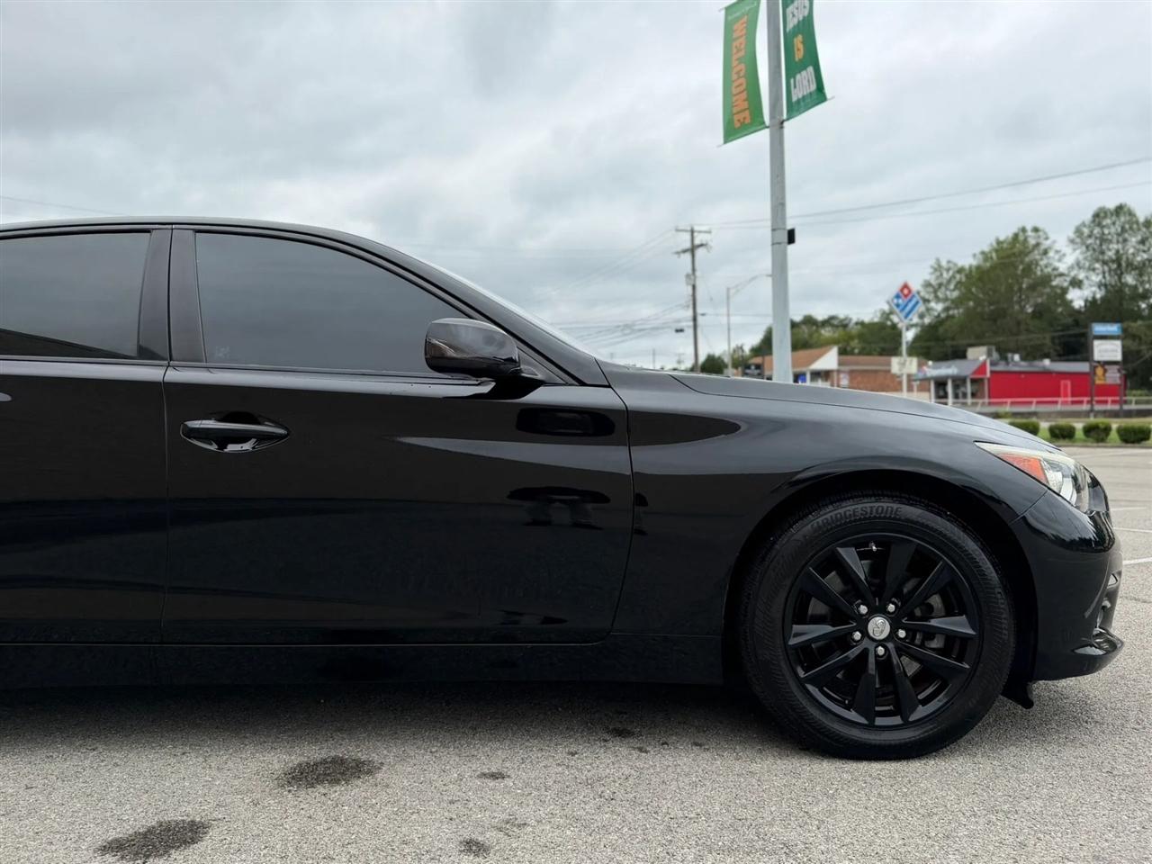 Infiniti Q50 4dr Sdn 2.0t Premium AWD 2016