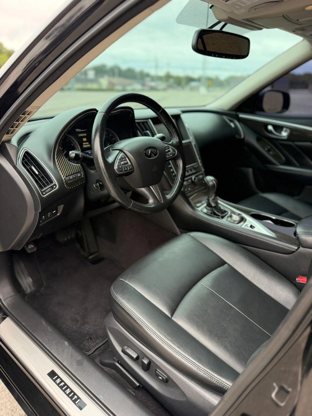 Infiniti Q50 4dr Sdn 2.0t Premium AWD 2016