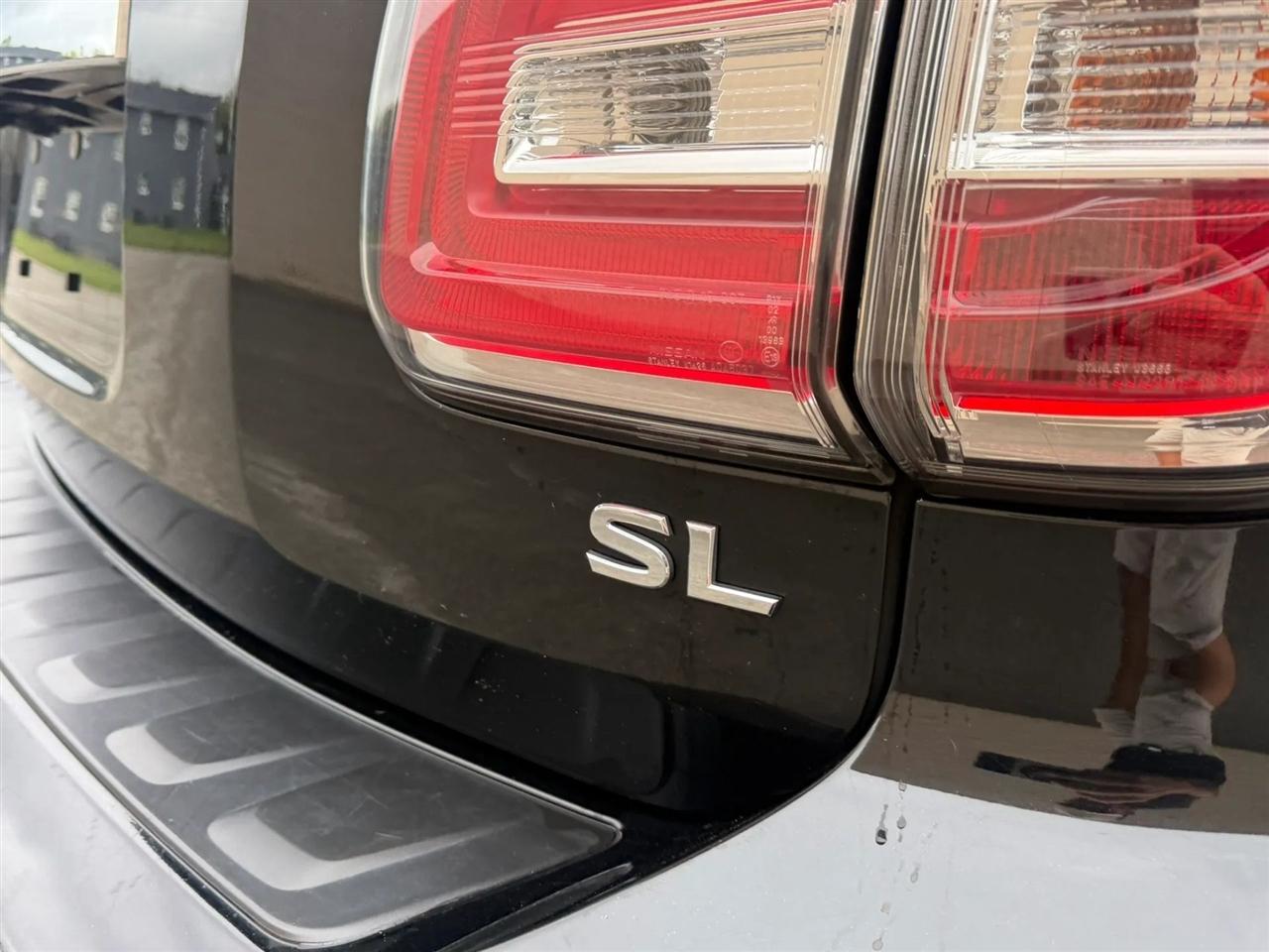 Nissan Armada 4x4 SL 2019