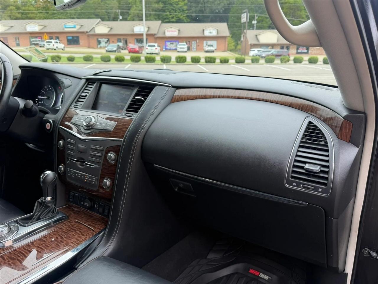Nissan Armada 4x4 SL 2019