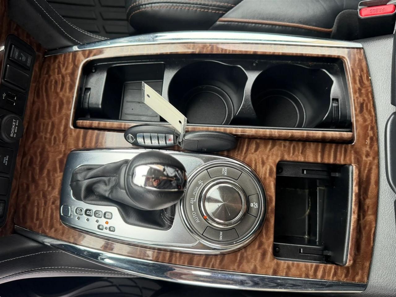 Nissan Armada 4x4 SL 2019