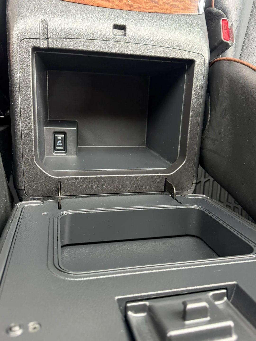 Nissan Armada 4x4 SL 2019