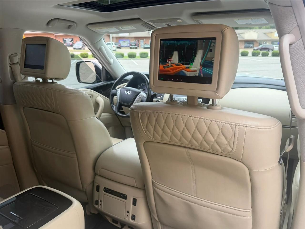 Infiniti QX80 LUXE AWD 2019