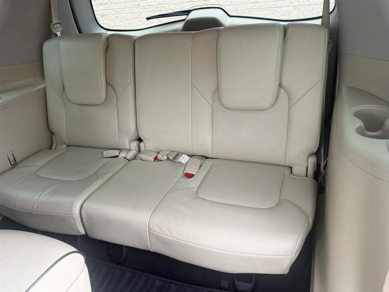 Infiniti QX80 LUXE AWD 2019