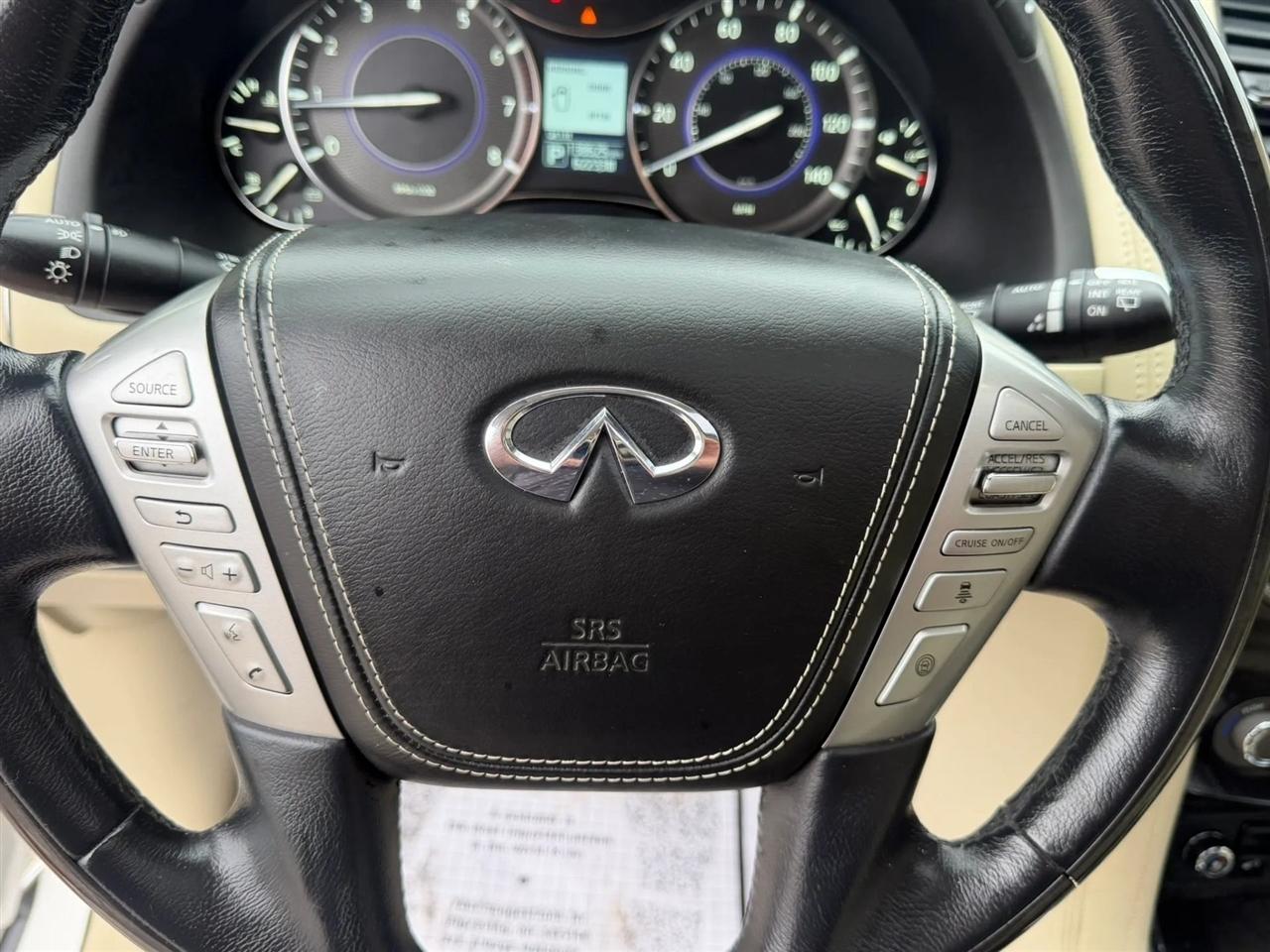 Infiniti QX80 LUXE AWD 2019