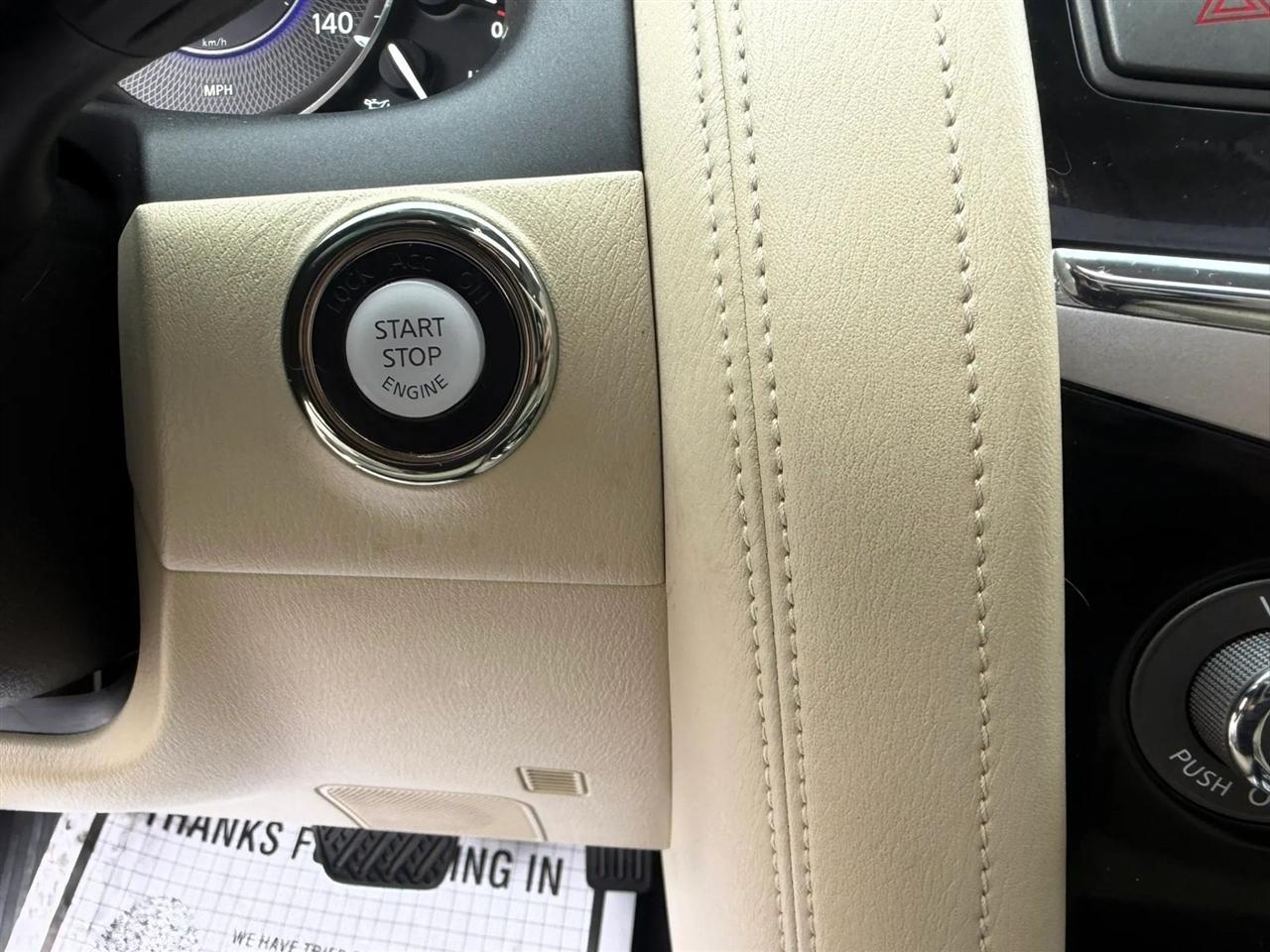 Infiniti QX80 LUXE AWD 2019