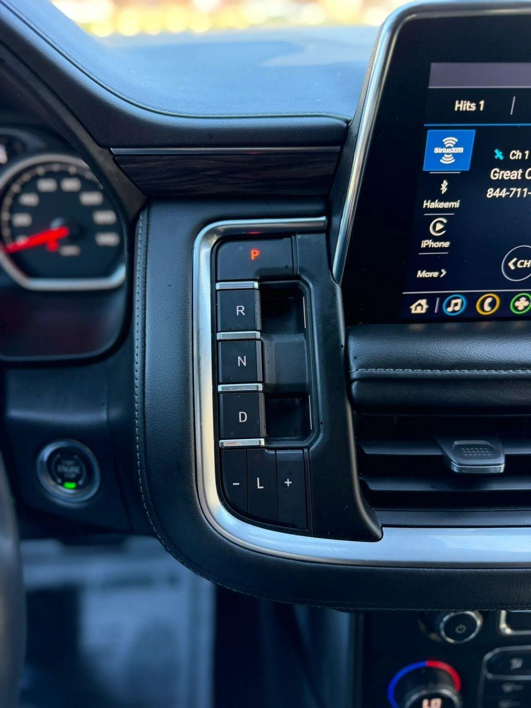 Chevrolet Suburban 4WD 4dr Z71 2021